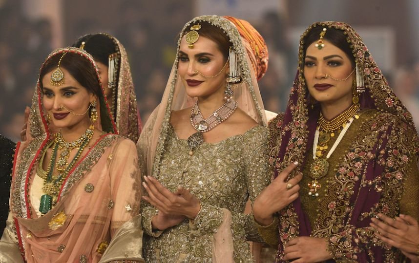 В Пакистане прошла Неделя свадебной моды 