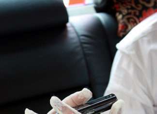 Весільні рукавички на фото