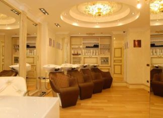 Клієнтські дні в салоні краси CarloBay.