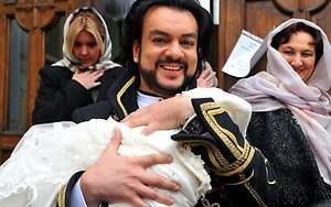 Кіркоров показав фото своєї однорічної дочки.