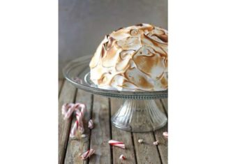 Аляска – десерт з морозива і збитих білків.