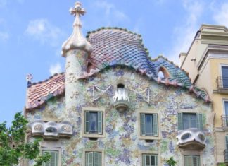 Будинок як арт-обєкт: в них живуть звичайні люди.