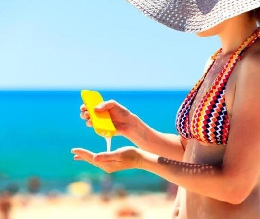Експерти: кошти від сонця не захищають шкіру в реальності.