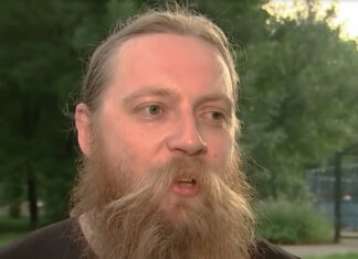 «пишуть, що старий дід прийшов до підлітків!”: батько аліси теплякової знову обурений