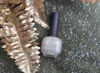 Сніг йде! nailor nail polish whistler #911np