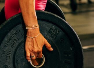 Як робити стійку на руках: тренувальні поради, поради тренера