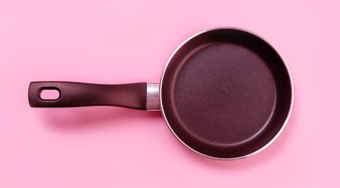 FDA попереджає про 19 посуду, який виділяє свинець