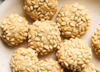 Печиво Піньолі: класичний італійський рецепт