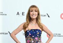 Джейн Сеймур вітає доньку Кеті зворушливим старим фото