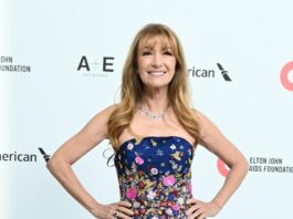 Джейн Сеймур вітає доньку Кеті зворушливим старим фото