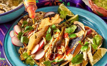 Повільні Такко з Куркою в Соусі Сальса Верде: Новий Погляд на “Закинув і Забув”