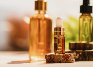 Олія жожоба для волосся: що кажуть дерматологи