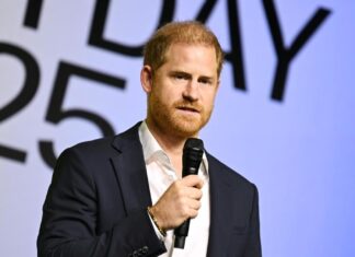 Die Palasttür wurde zugeschlagen