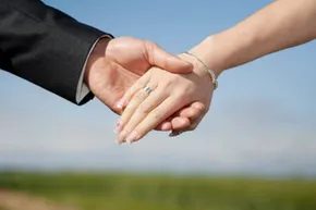 Як попросити благословення у майбутнього тестя